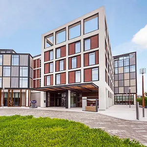 Hampton By Hilton Al Seef Hotel Dubaj